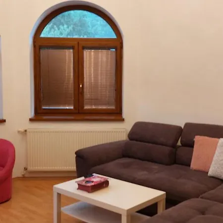 Rodinny Alma Apartment