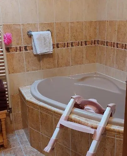 Rodinny Alma Apartament *